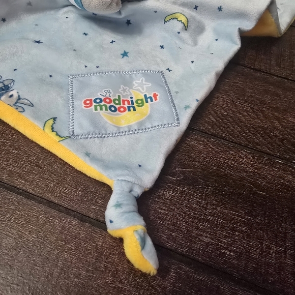 Goodnight Moon Baby Lovey And Bunny Security Blanket Satin Plush Kohls Cares - Picture 4 of 15